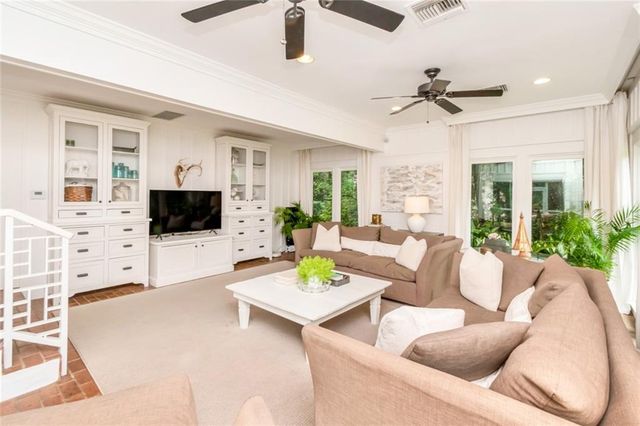 2457 N Mount Island Drive, Mobile, AL 36606