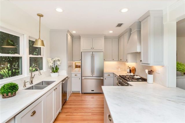 2457 N Mount Island Drive, Mobile, AL 36606