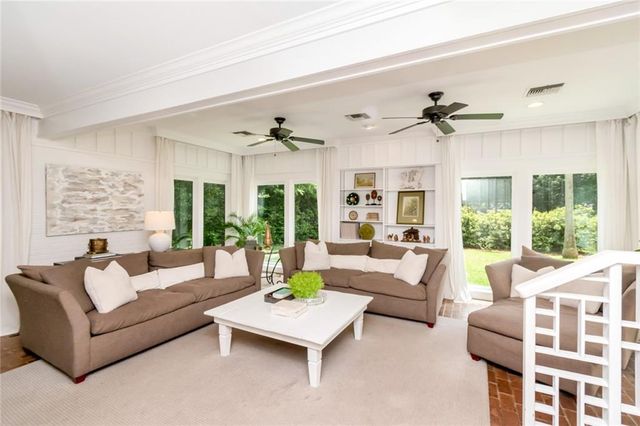 2457 N Mount Island Drive, Mobile, AL 36606
