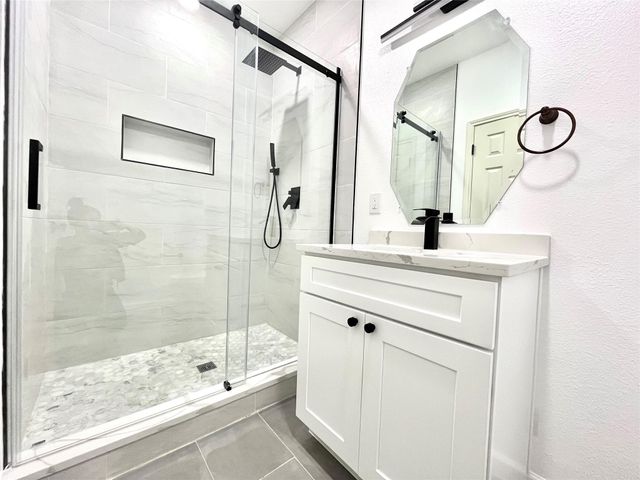 4334 Angelico LN, Round Rock, TX 78681