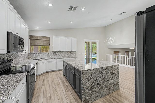 24328 N 74TH Place, Scottsdale, AZ 85255