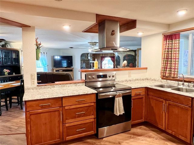 2 S BOBWHITE ROAD, Wildwood, FL 34785