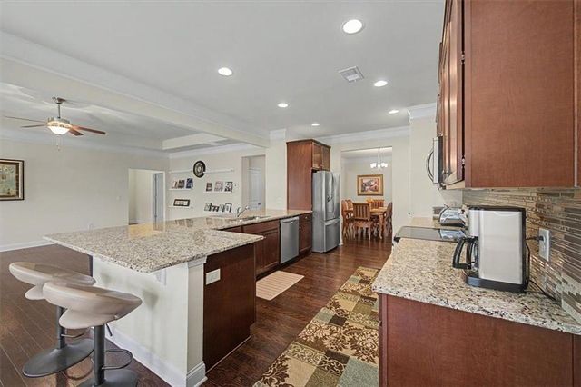 43 Stateley Oaks Drive SE, Cartersville, GA 30120
