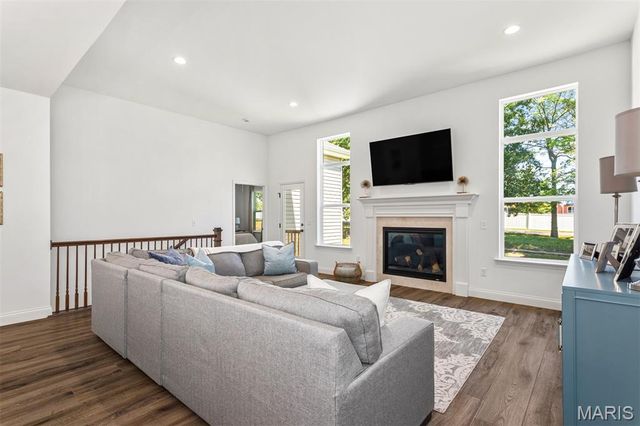 228 Randlin Drive, O'fallon, MO 63367