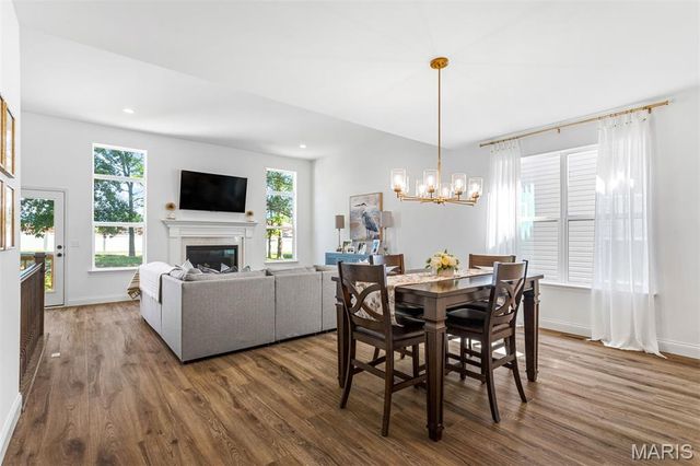 228 Randlin Drive, O'fallon, MO 63367
