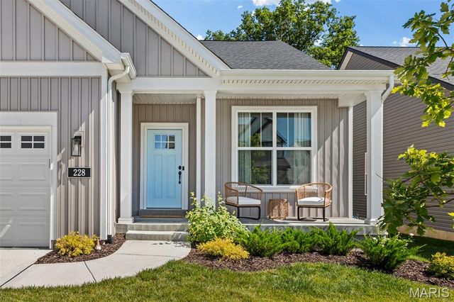 228 Randlin Drive, O'fallon, MO 63367