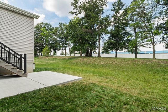 228 Randlin Drive, O'fallon, MO 63367