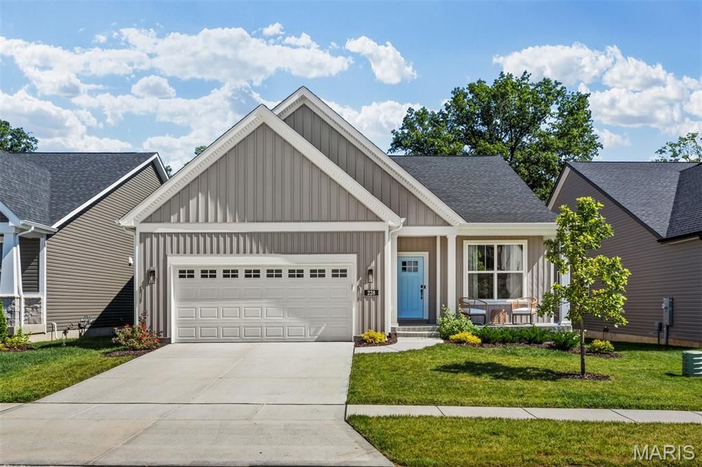 228 Randlin Drive, O'fallon, MO 63367