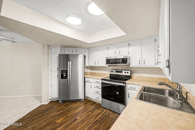 13833 N 41ST Lane, Phoenix, AZ 85053