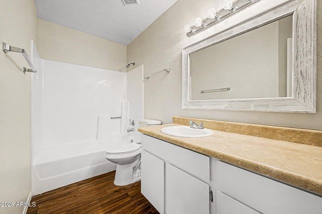 13833 N 41ST Lane, Phoenix, AZ 85053