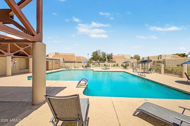 13833 N 41ST Lane, Phoenix, AZ 85053
