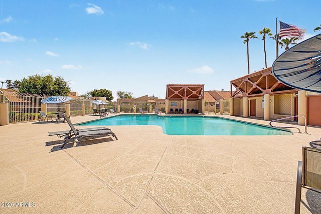 13833 N 41ST Lane, Phoenix, AZ 85053