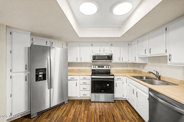 13833 N 41ST Lane, Phoenix, AZ 85053