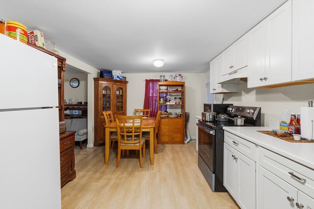 598 Old Bass River Rd, Dennis, MA 02638