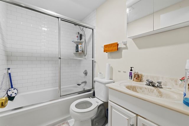 598 Old Bass River Rd, Dennis, MA 02638