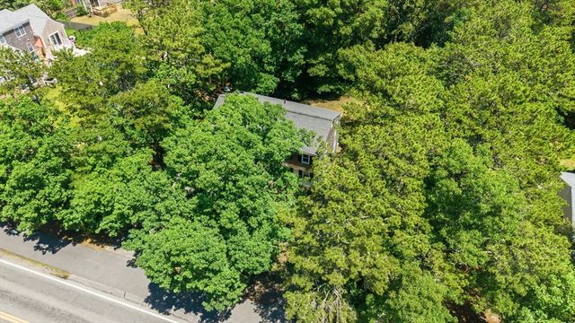 598 Old Bass River Rd, Dennis, MA 02638