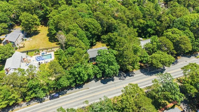 598 Old Bass River Rd, Dennis, MA 02638