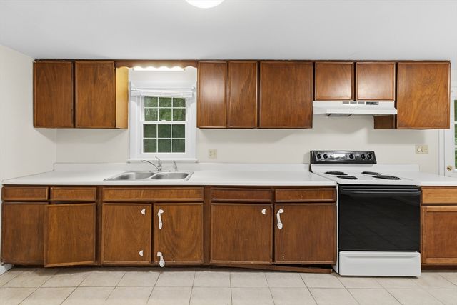 598 Old Bass River Rd, Dennis, MA 02638