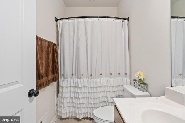 11725 ROBIN WOODS CIR, Spotsylvania, VA 22551