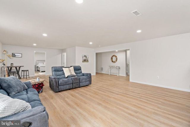 11725 ROBIN WOODS CIR, Spotsylvania, VA 22551