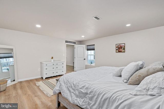 11725 ROBIN WOODS CIR, Spotsylvania, VA 22551