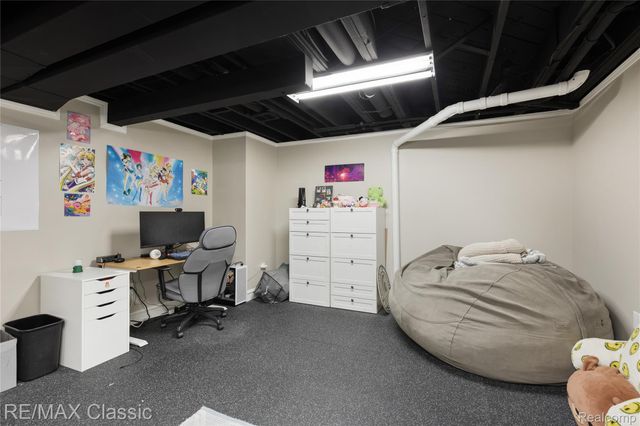 6600 Valley Spring Road, Bloomfield Charter Township, MI 48301