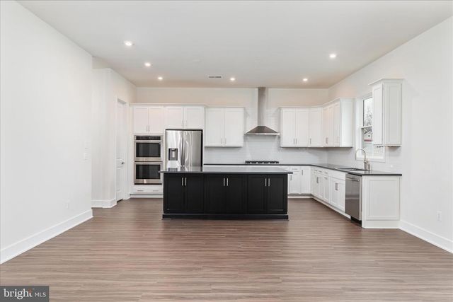 114 HEYFORD DR, Stephenson, VA 22656