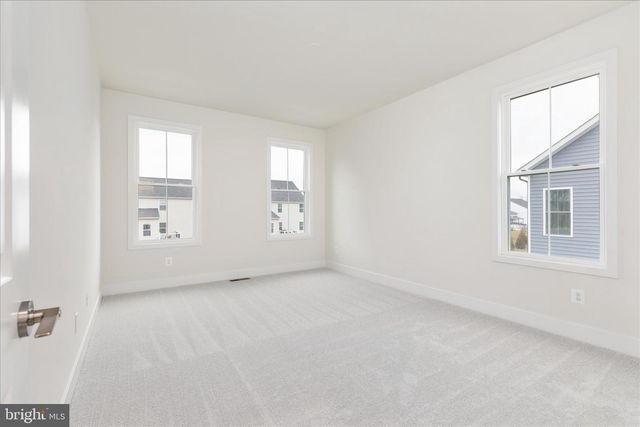 114 HEYFORD DR, Stephenson, VA 22656