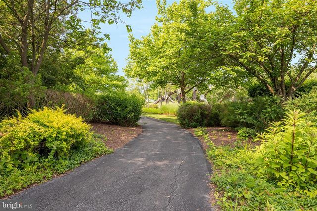 114 HEYFORD DR, Stephenson, VA 22656