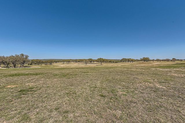 1416 Kahala Sunset DR, Spicewood, TX 78669