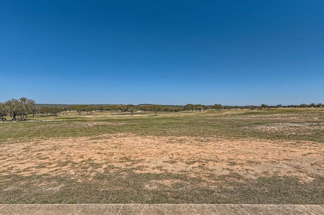 1416 Kahala Sunset DR, Spicewood, TX 78669