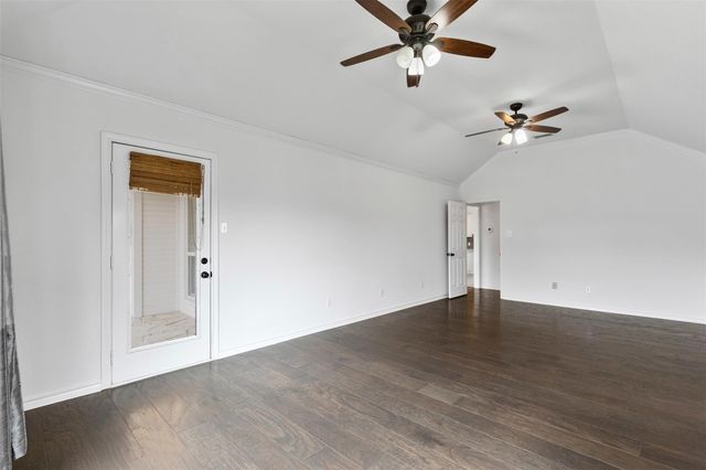 312 Corral Road, Godley, TX 76044