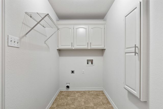 312 Corral Road, Godley, TX 76044