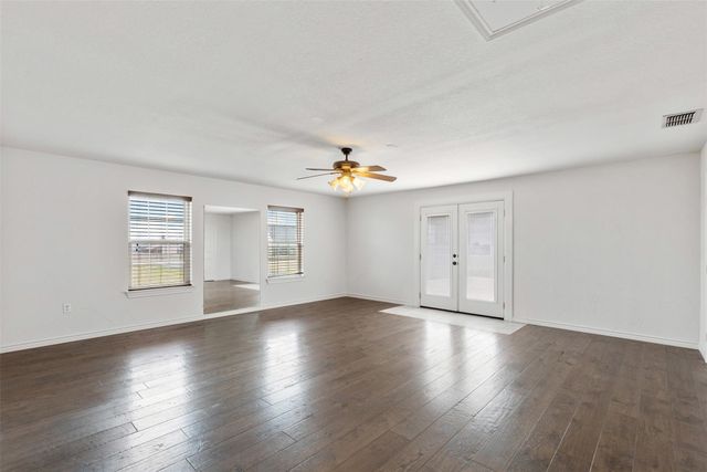 312 Corral Road, Godley, TX 76044