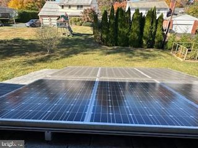 705 ASHFORD RD, Wilmington, DE 19803