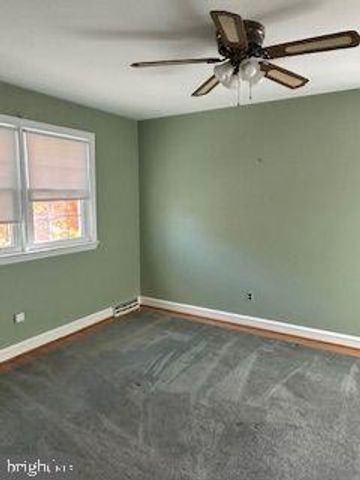 705 ASHFORD RD, Wilmington, DE 19803