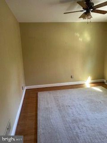 705 ASHFORD RD, Wilmington, DE 19803