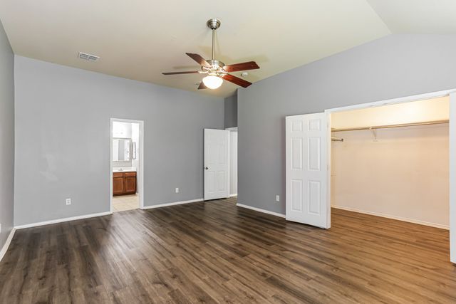 9233 Monument Court, Fort Worth, TX 76244