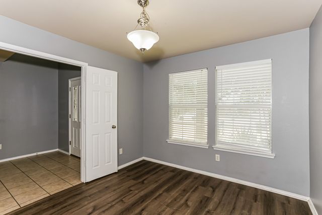 9233 Monument Court, Fort Worth, TX 76244