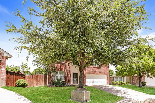 9233 Monument Court, Fort Worth, TX 76244