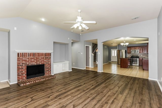 9233 Monument Court, Fort Worth, TX 76244