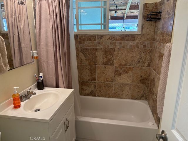 5128 N Acacia Avenue, San Bernardino, CA 92407