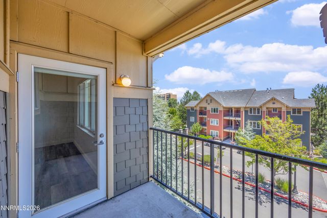 1450 Idlewild Drive UNIT 831, Reno, NV 89509