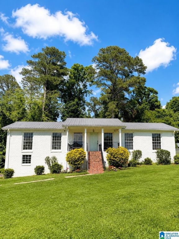 409 SEMINOLE LANE, Trussville, AL 35173