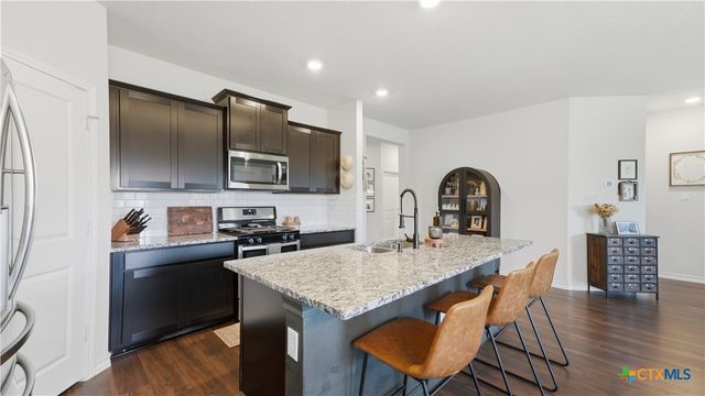 541 Blue Stem Road, New Braunfels, TX 78130