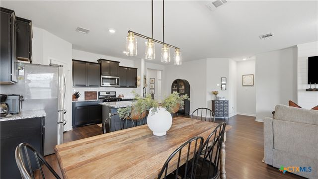541 Blue Stem Road, New Braunfels, TX 78130