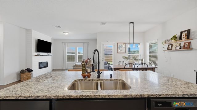 541 Blue Stem Road, New Braunfels, TX 78130
