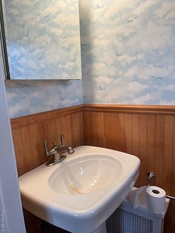 1854 Rockville Drive, North Baldwin, NY 11510