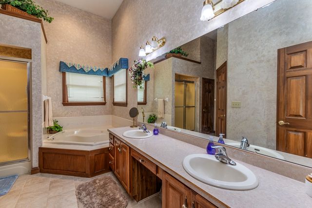 2464 Shenandoah Drive 2464 Shenandoah Drive, Troy, OH 45373