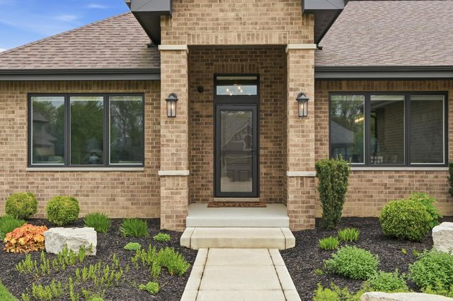 3802 Brigata, Valparaiso, IN 46385